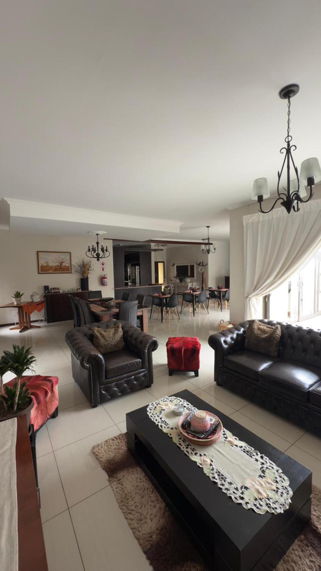 Cora'S Boutique Bed & Breakfast Swakopmund Exterior foto